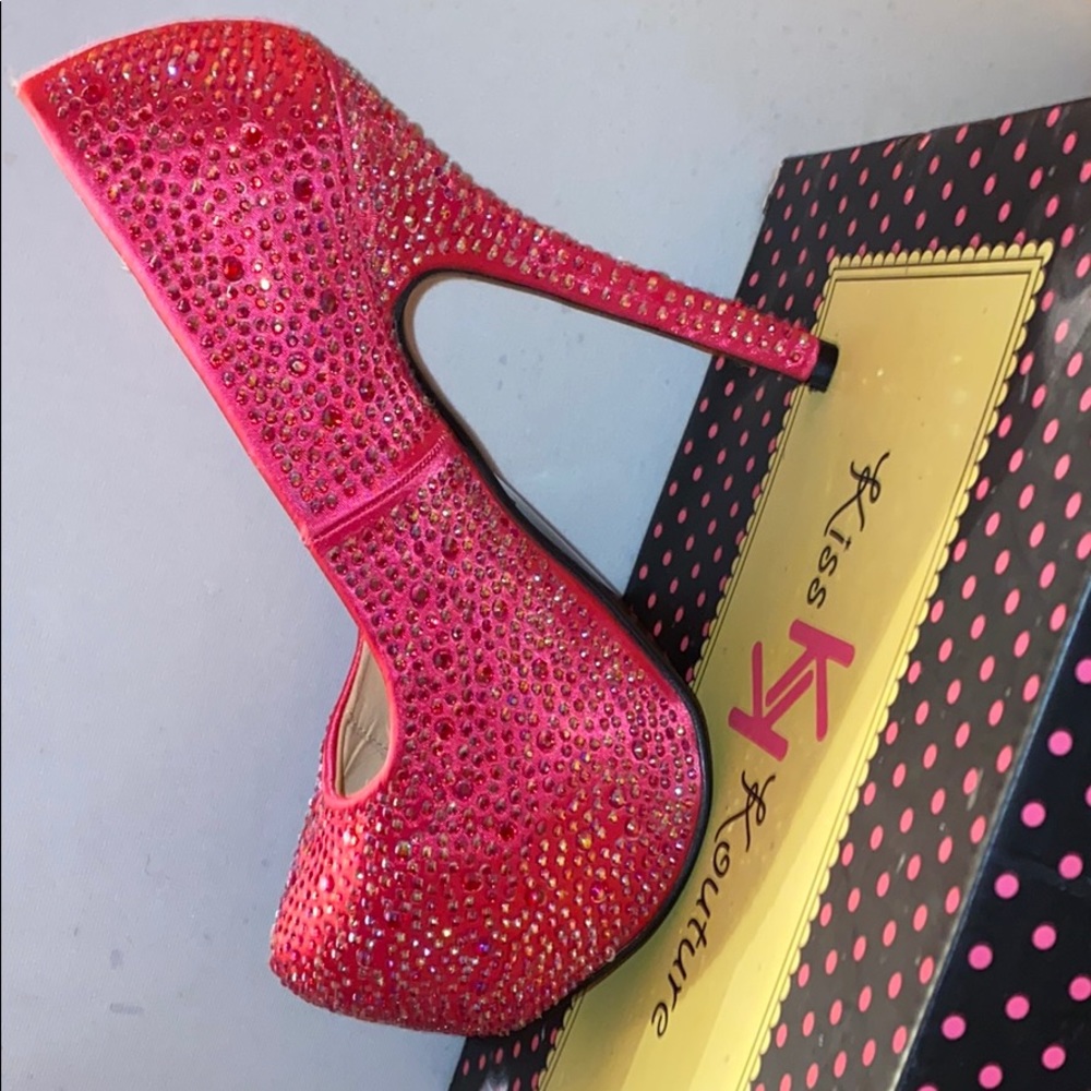 Kiss Kouture pink heels